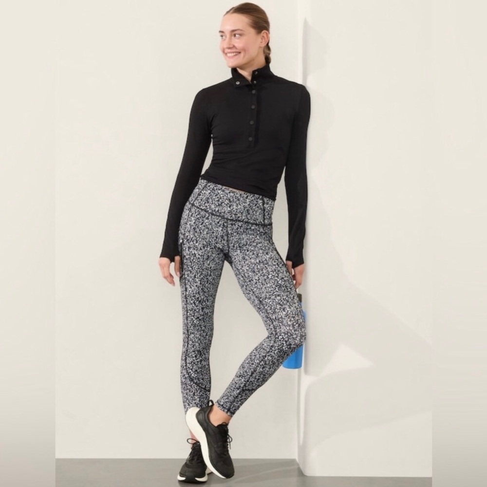 Athleta Rainier Tight Jasper Black Brown Printed Leggings MP Athleisure 2024